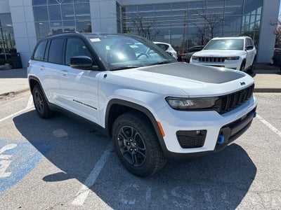 2025 Jeep Grand Cherokee Trailhawk 4xe