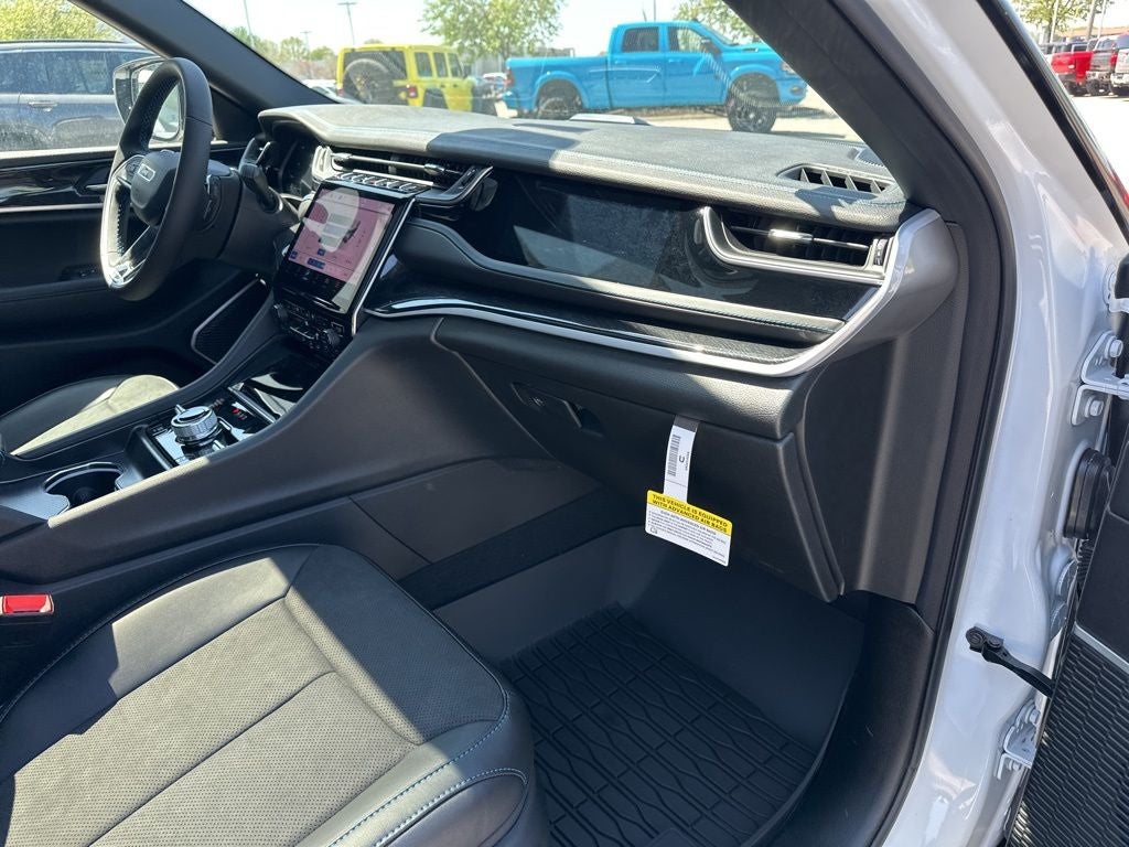 2025 Jeep Grand Cherokee Trailhawk 4xe