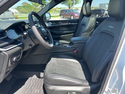 2025 Jeep Grand Cherokee Trailhawk 4xe