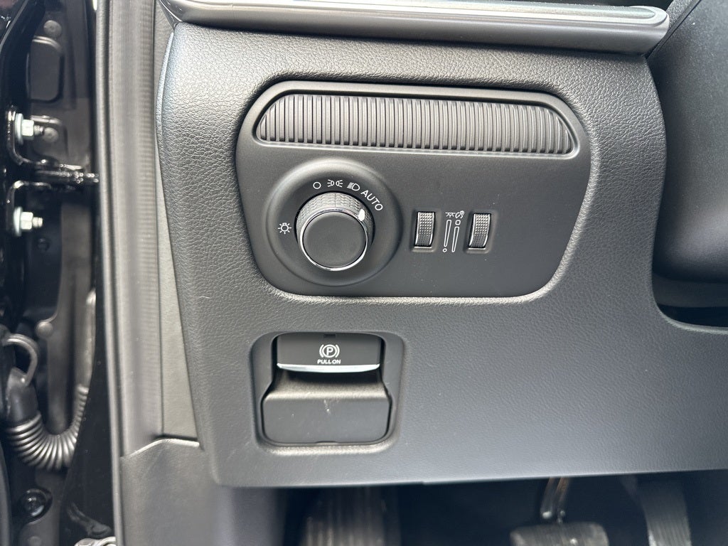 2026 Jeep Grand Wagoneer L Base