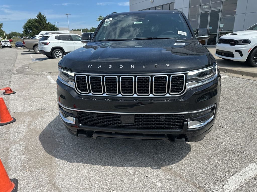 2025 Jeep Wagoneer L Base