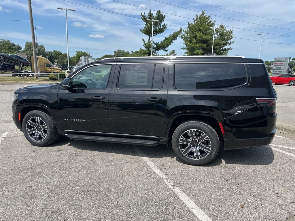 2025 Jeep Wagoneer L Base