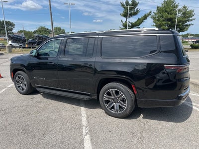 2025 Jeep Wagoneer L Base
