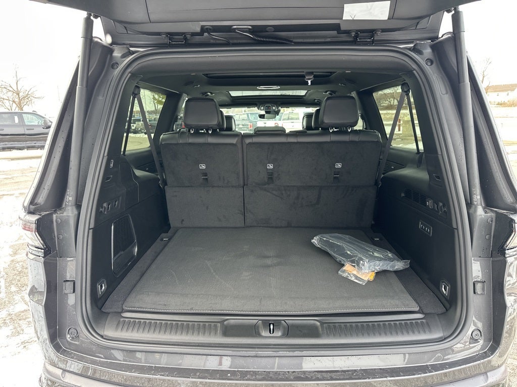 2026 Jeep Grand Wagoneer L Limited Reserve