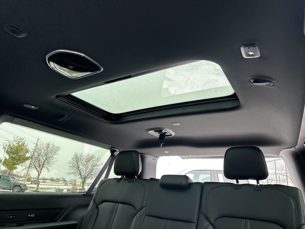 2026 Jeep Grand Wagoneer L Limited Reserve