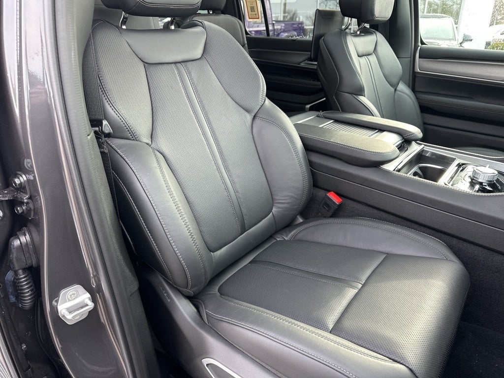 2026 Jeep Grand Wagoneer L Limited Reserve