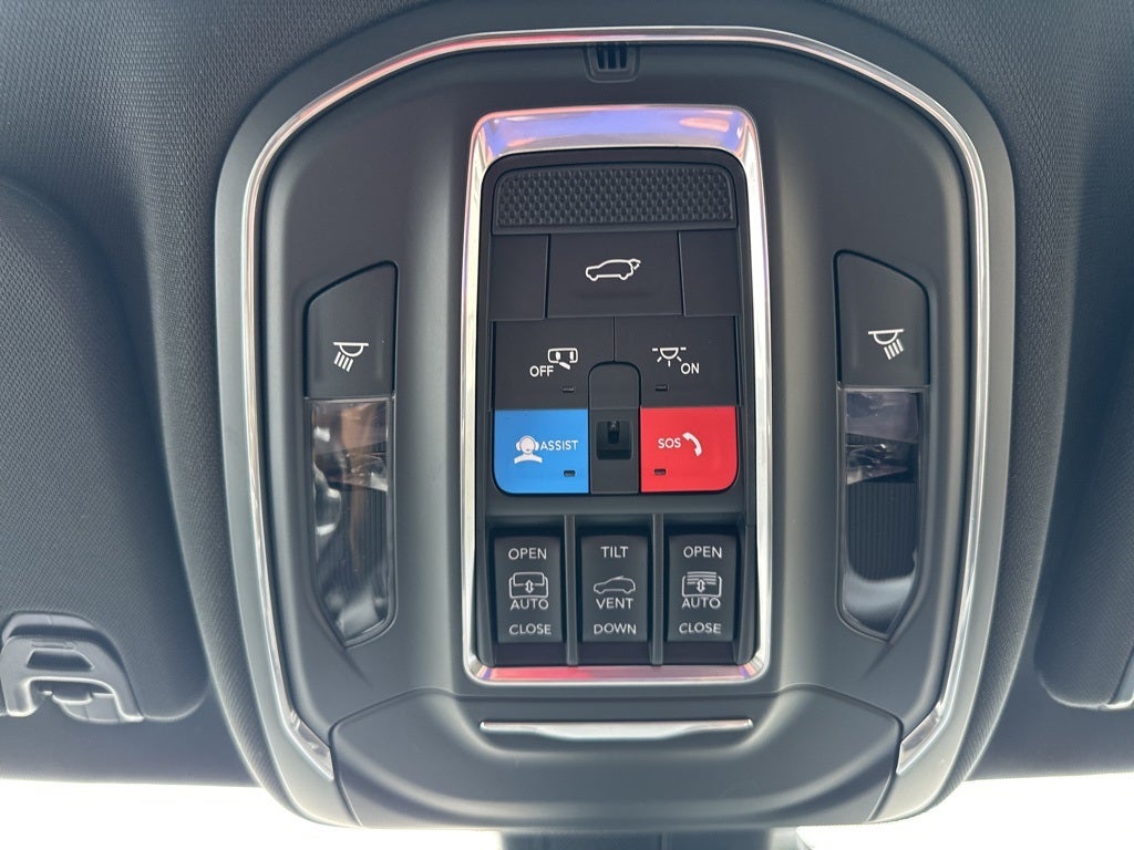 2026 Jeep Grand Wagoneer L Limited Reserve