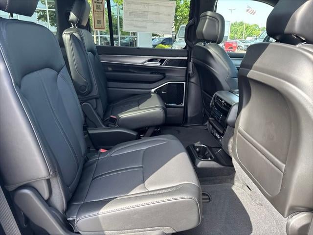 2026 Jeep Grand Wagoneer GRAND WAGONEER L LIMITED RESERVE 4X4
