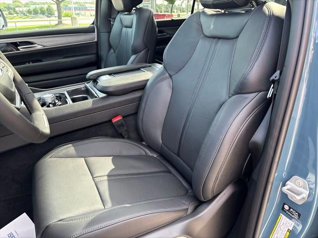 2026 Jeep Grand Wagoneer GRAND WAGONEER L LIMITED RESERVE 4X4