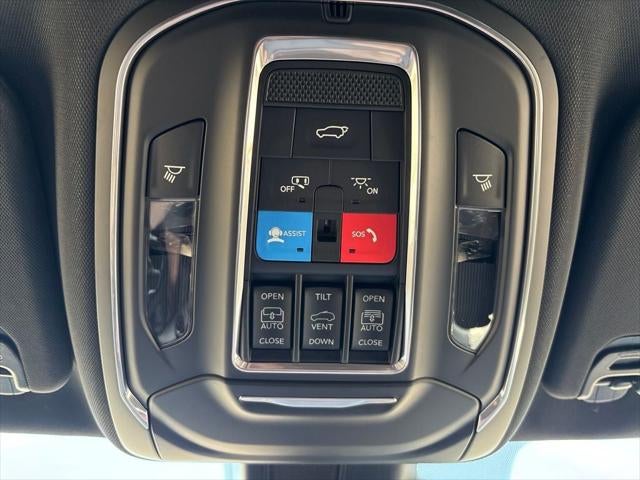 2026 Jeep Grand Wagoneer GRAND WAGONEER L LIMITED RESERVE 4X4