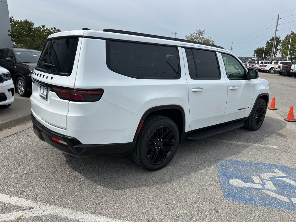 2025 Jeep Wagoneer L Series II