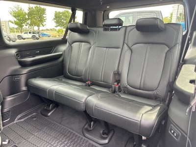 2025 Jeep Wagoneer L Series II