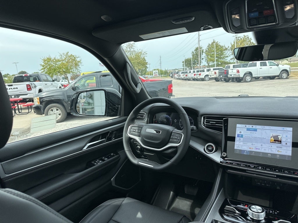 2025 Jeep Wagoneer L Series II