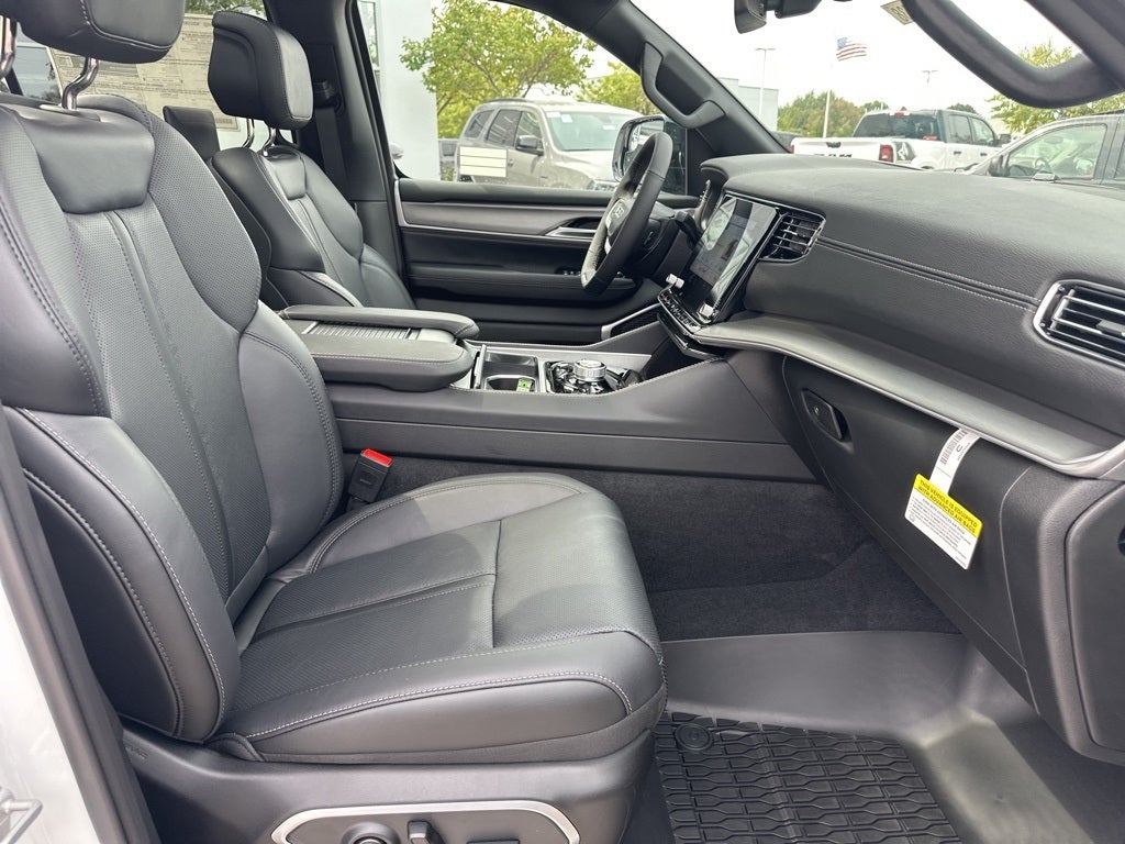 2025 Jeep Wagoneer L Series II