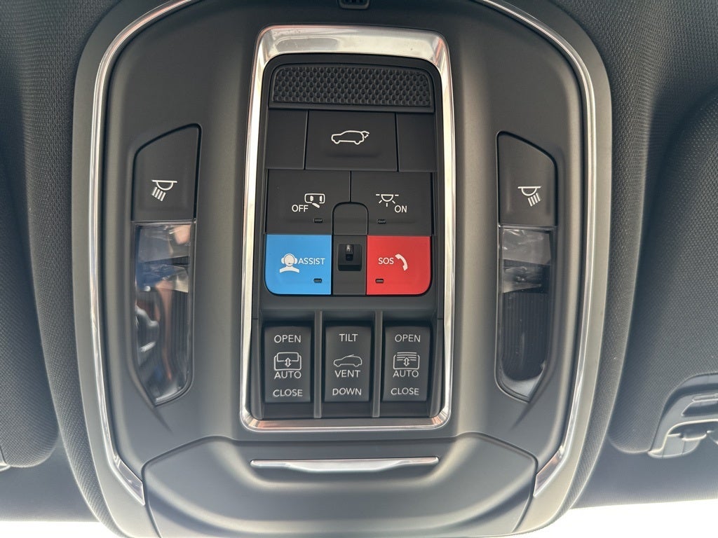 2025 Jeep Wagoneer L Series II