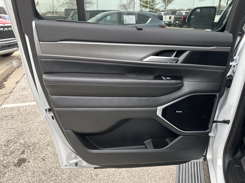 2026 Jeep Grand Wagoneer L Limited Reserve