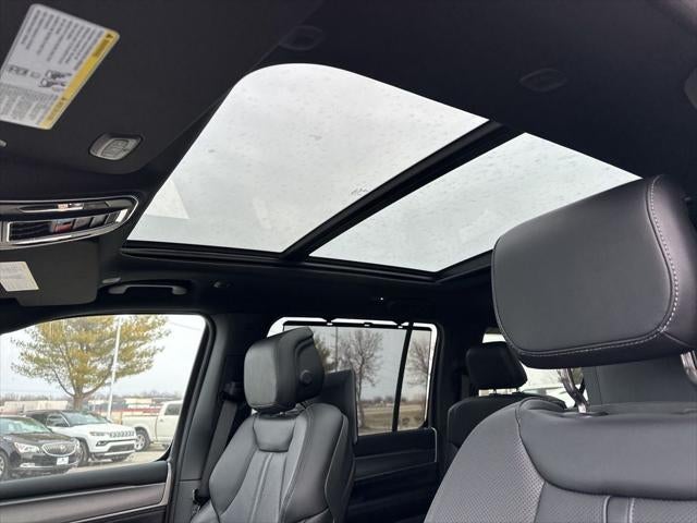 2026 Jeep Grand Wagoneer GRAND WAGONEER L LIMITED RESERVE 4X4