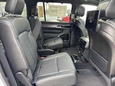 2026 Jeep Grand Wagoneer GRAND WAGONEER L LIMITED RESERVE 4X4