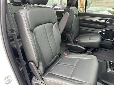 2026 Jeep Grand Wagoneer GRAND WAGONEER L LIMITED RESERVE 4X4