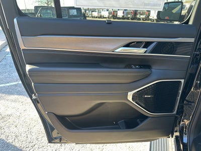 2026 Jeep Grand Wagoneer L Limited Reserve