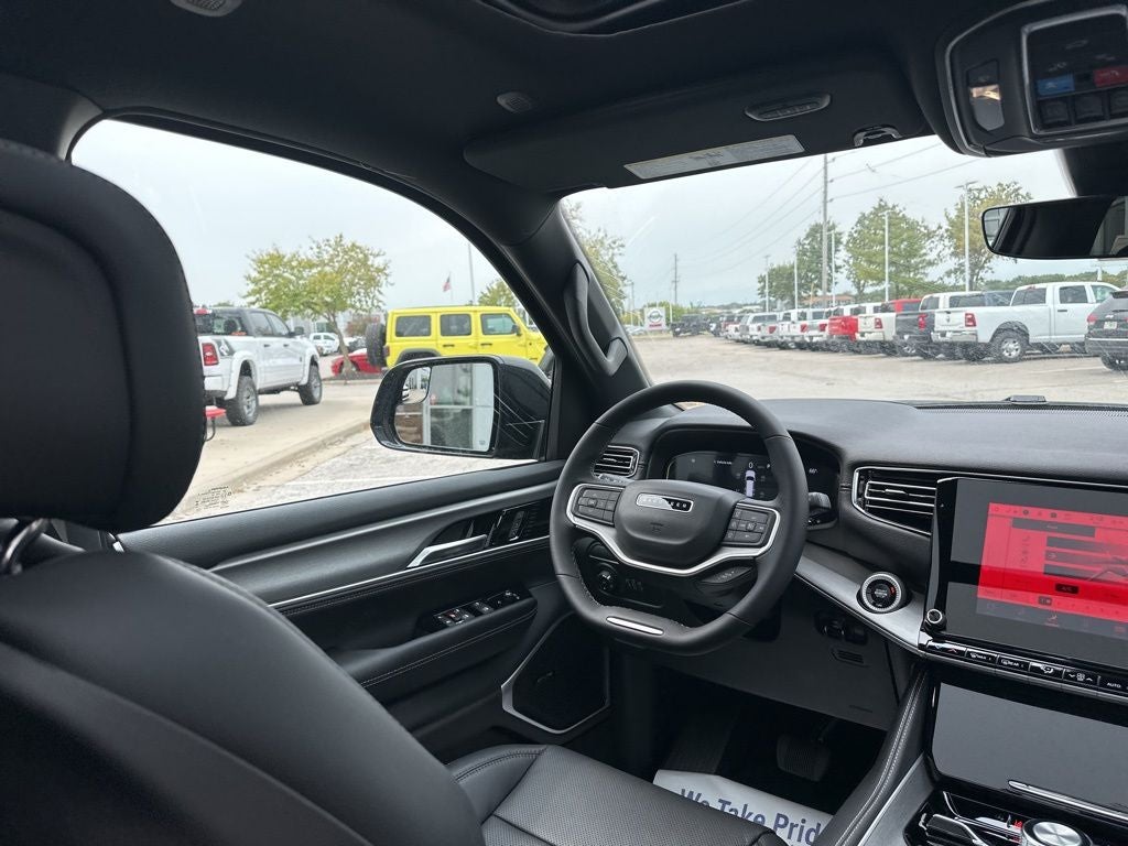 2025 Jeep Wagoneer L Series II