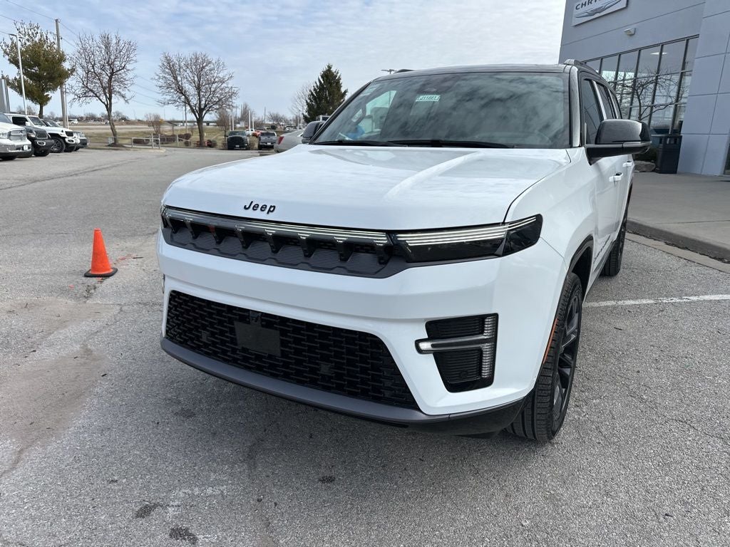 2026 Jeep Grand Wagoneer L Summit Obsidian