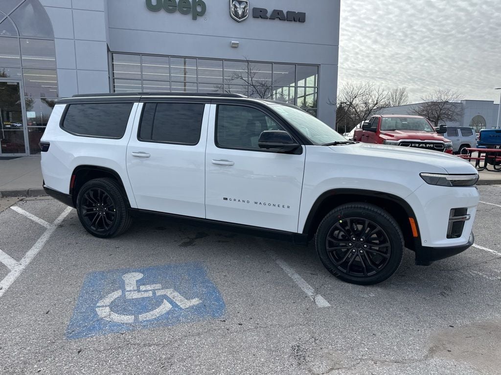 2026 Jeep Grand Wagoneer L Summit Obsidian