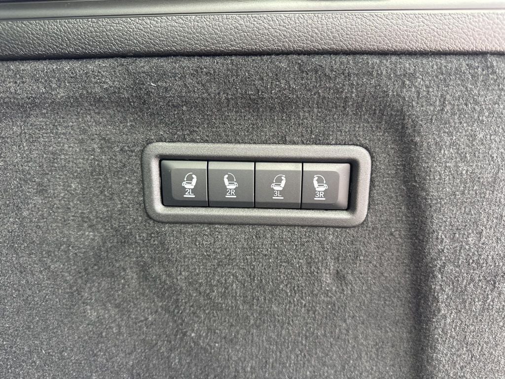 2026 Jeep Grand Wagoneer L Summit Obsidian