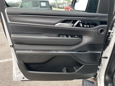 2026 Jeep Grand Wagoneer L Summit Obsidian