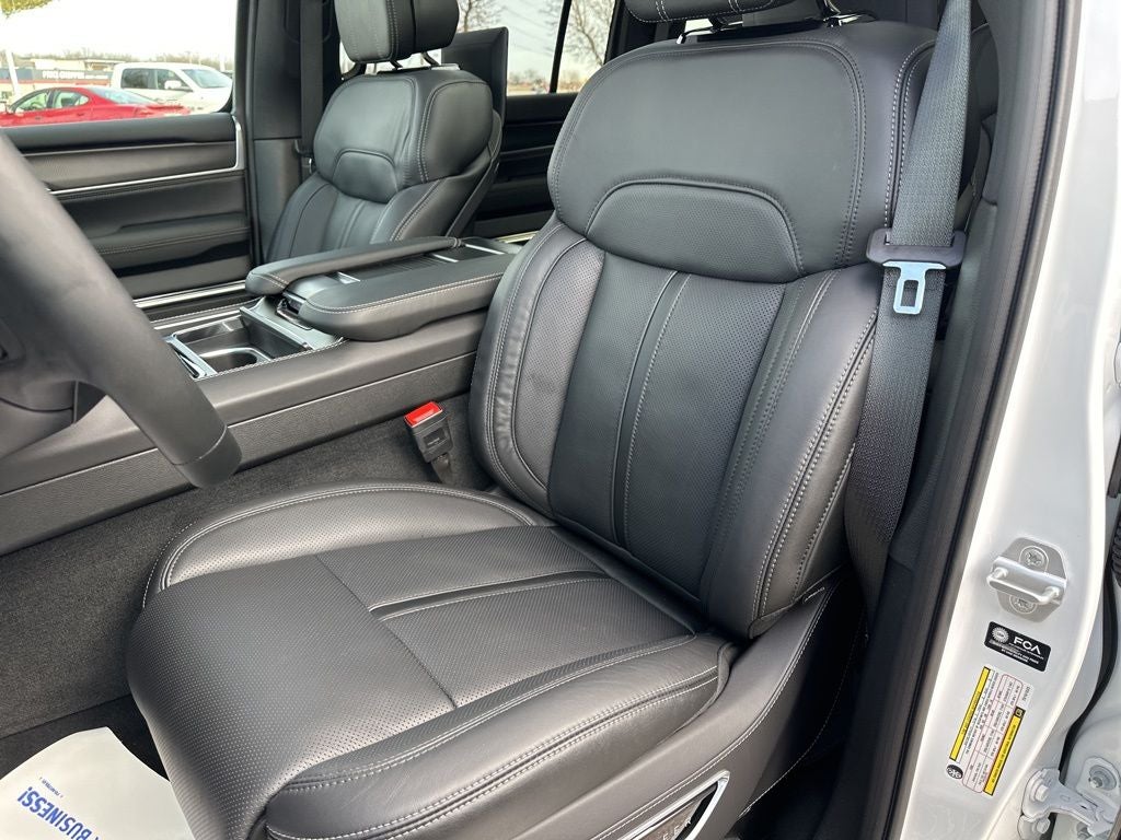 2026 Jeep Grand Wagoneer L Summit Obsidian