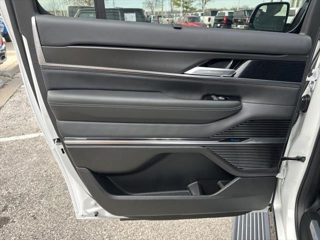 2026 Jeep Grand Wagoneer GRAND WAGONEER L SUMMIT OBSIDIAN 4X4