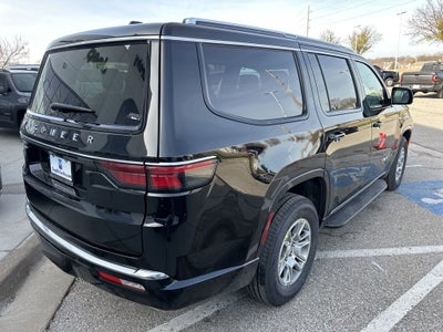 2024 Jeep Wagoneer Base