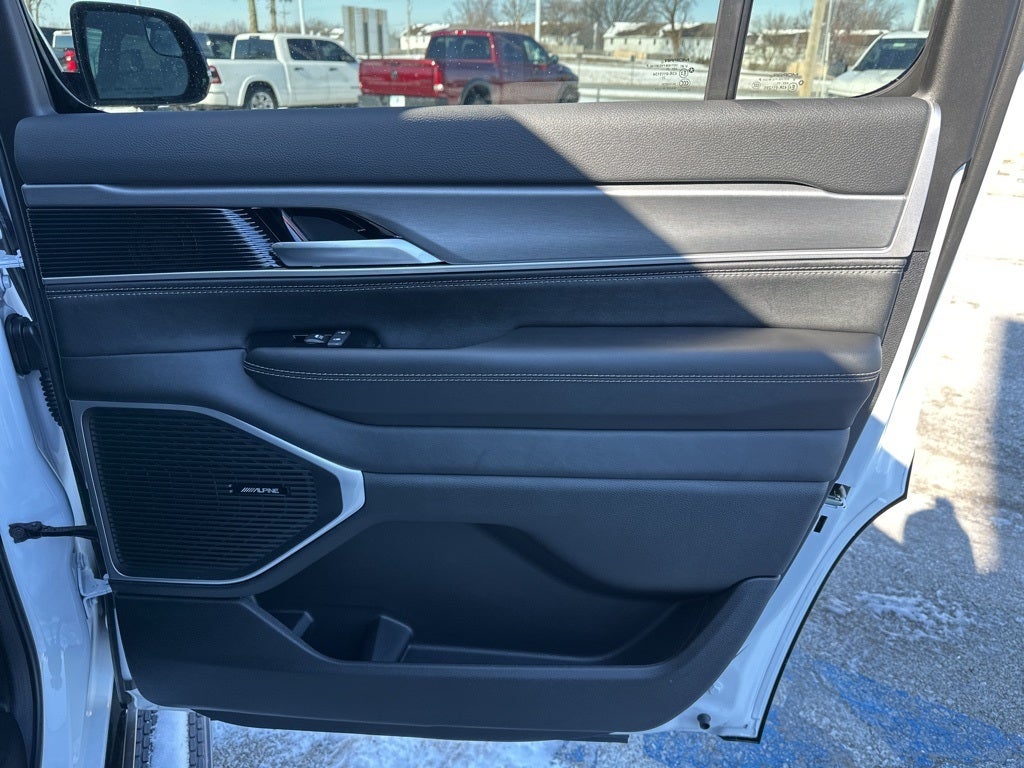 2026 Jeep Grand Wagoneer 4x4