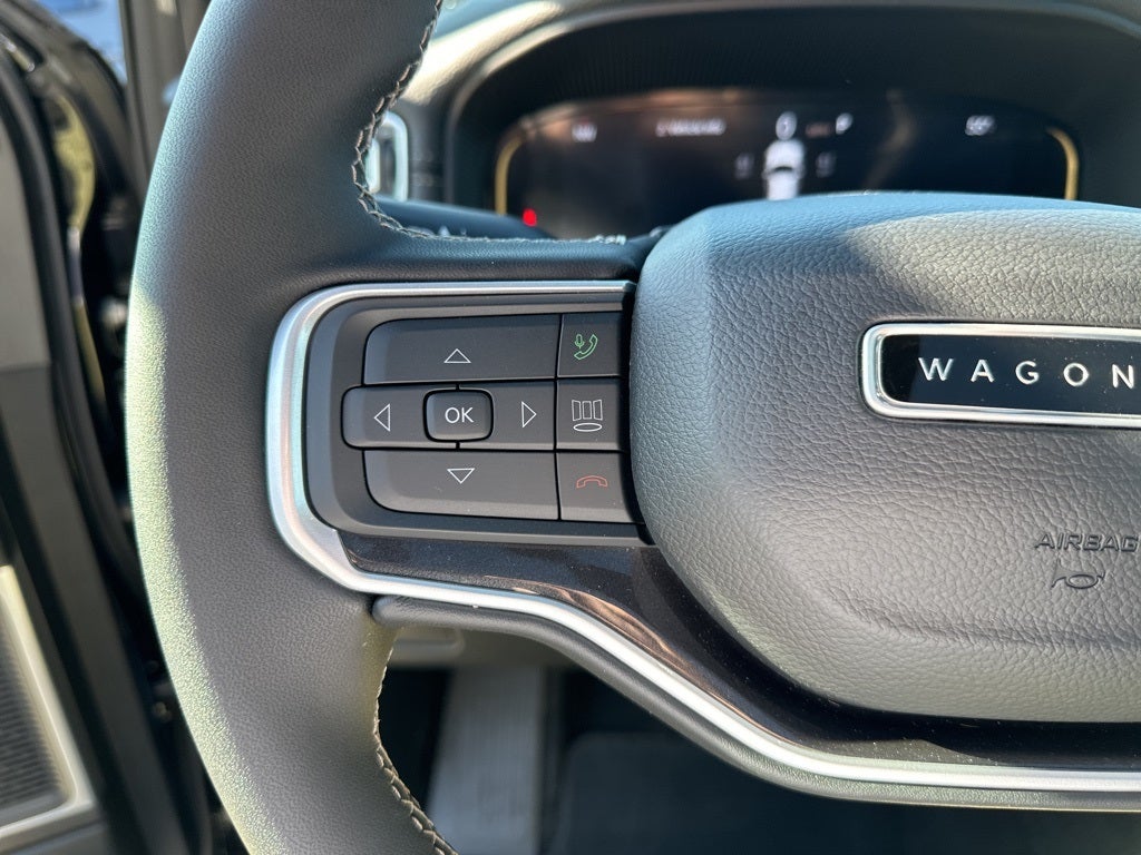 2024 Jeep Wagoneer Base