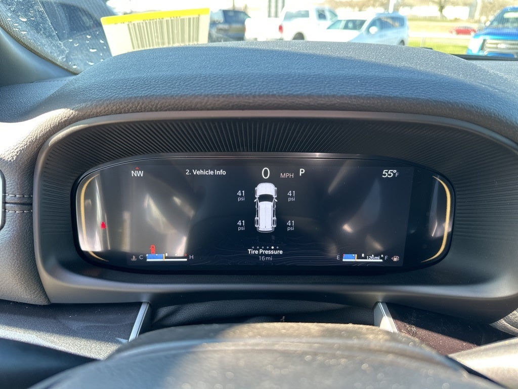 2024 Jeep Wagoneer Base