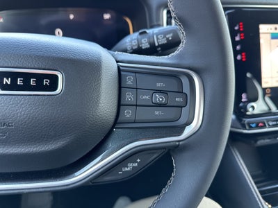 2024 Jeep Wagoneer Base