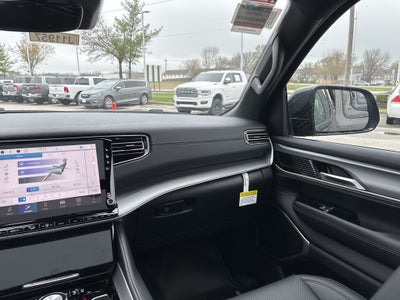 2026 Jeep Grand Wagoneer Upland