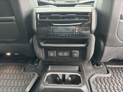 2026 Jeep Grand Wagoneer GRAND WAGONEER UPLAND 4X4
