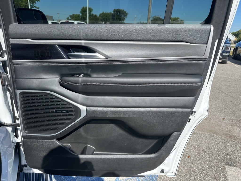 2025 Jeep Wagoneer Series II