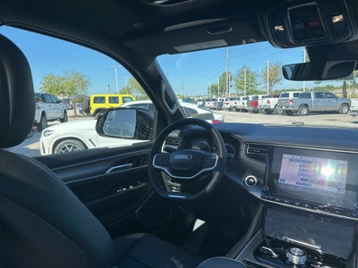 2025 Jeep Wagoneer Series II