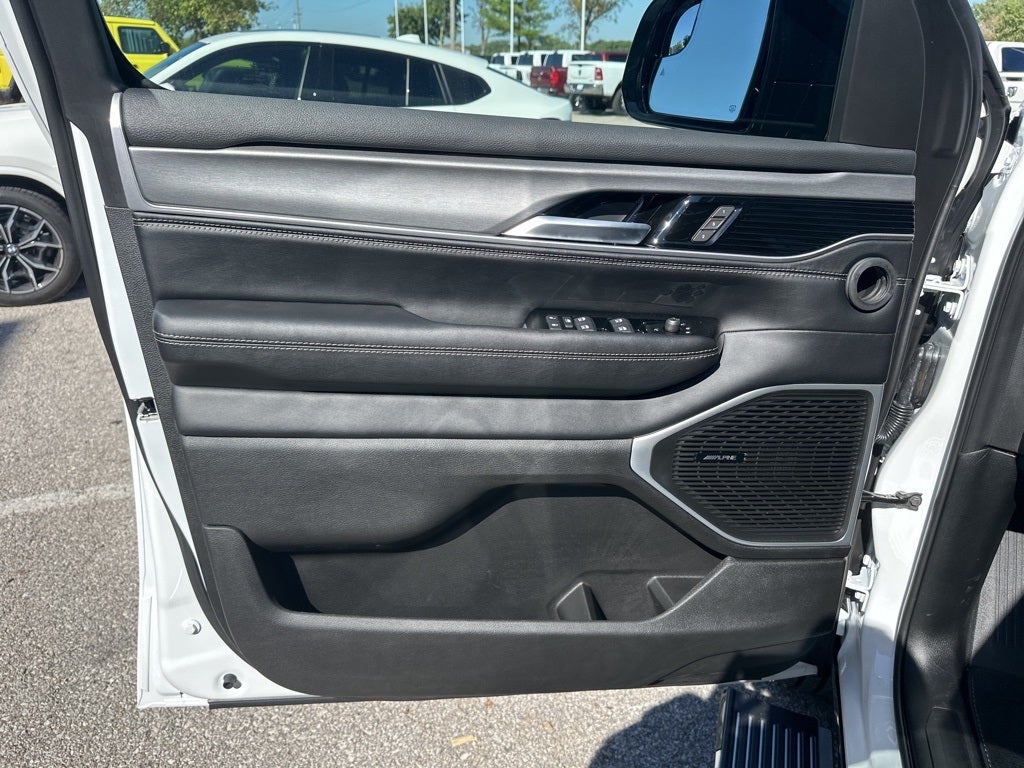 2025 Jeep Wagoneer Series II