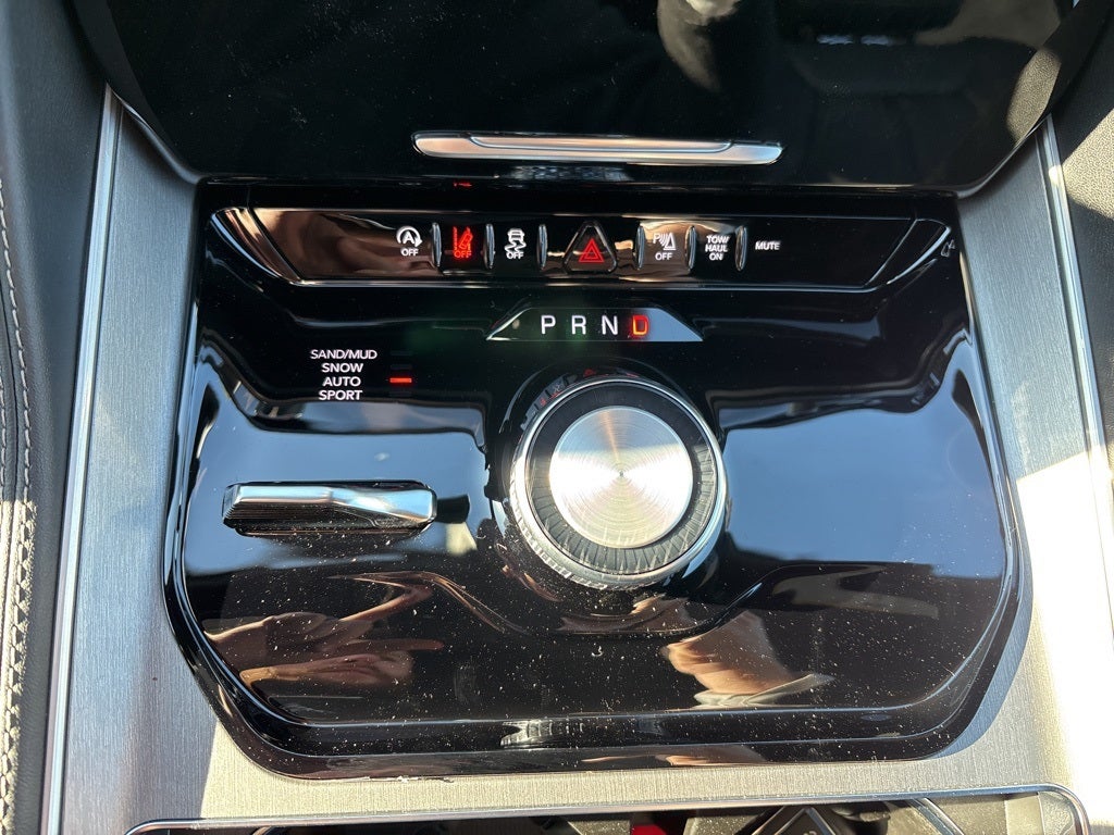 2026 Jeep Grand Wagoneer Limited Altitude