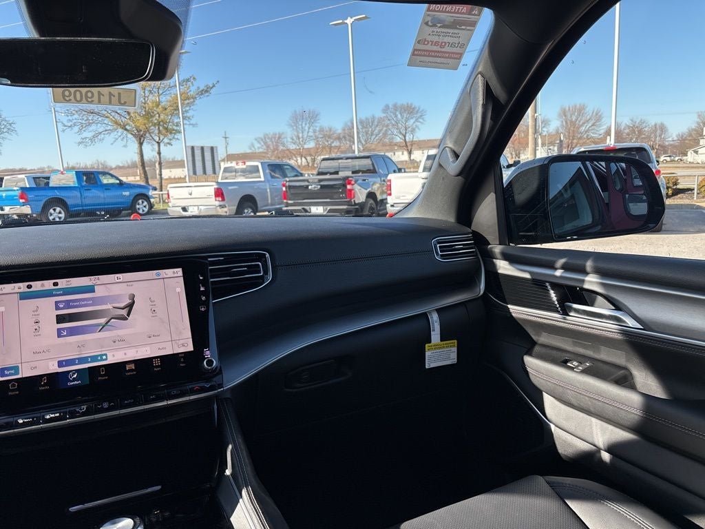 2026 Jeep Grand Wagoneer Limited Altitude