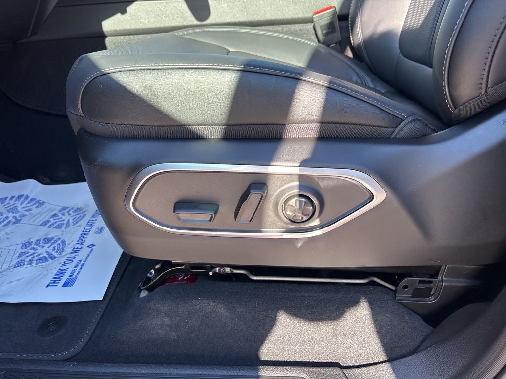 2026 Jeep Grand Wagoneer Limited Altitude