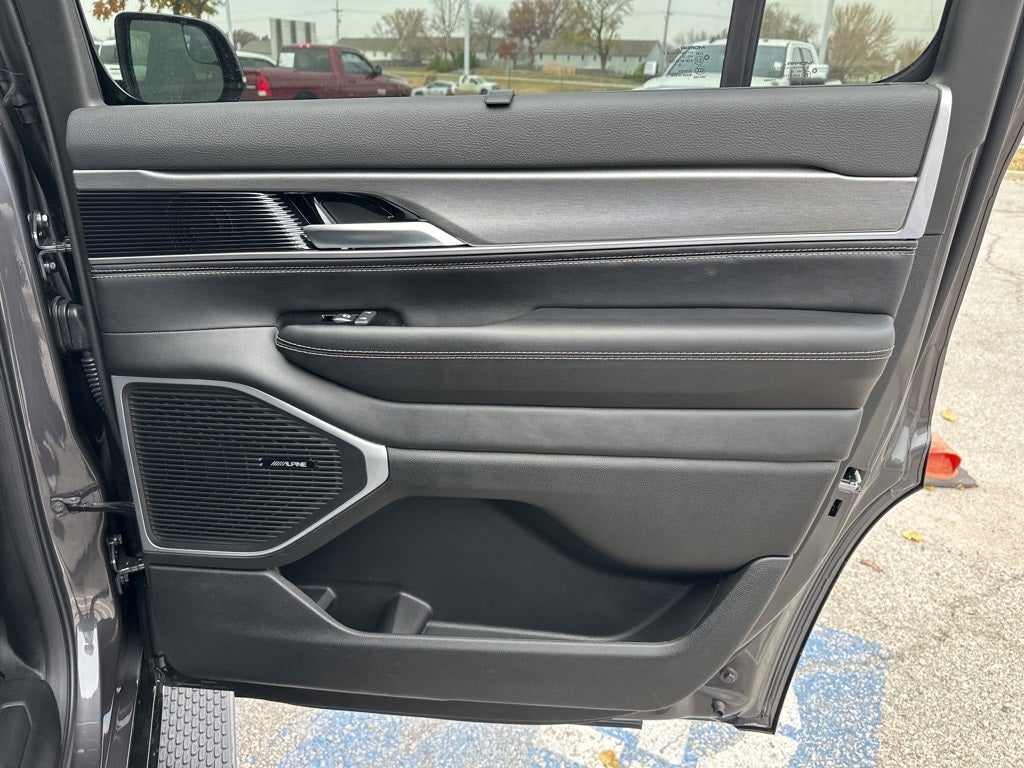 2025 Jeep Wagoneer Series II