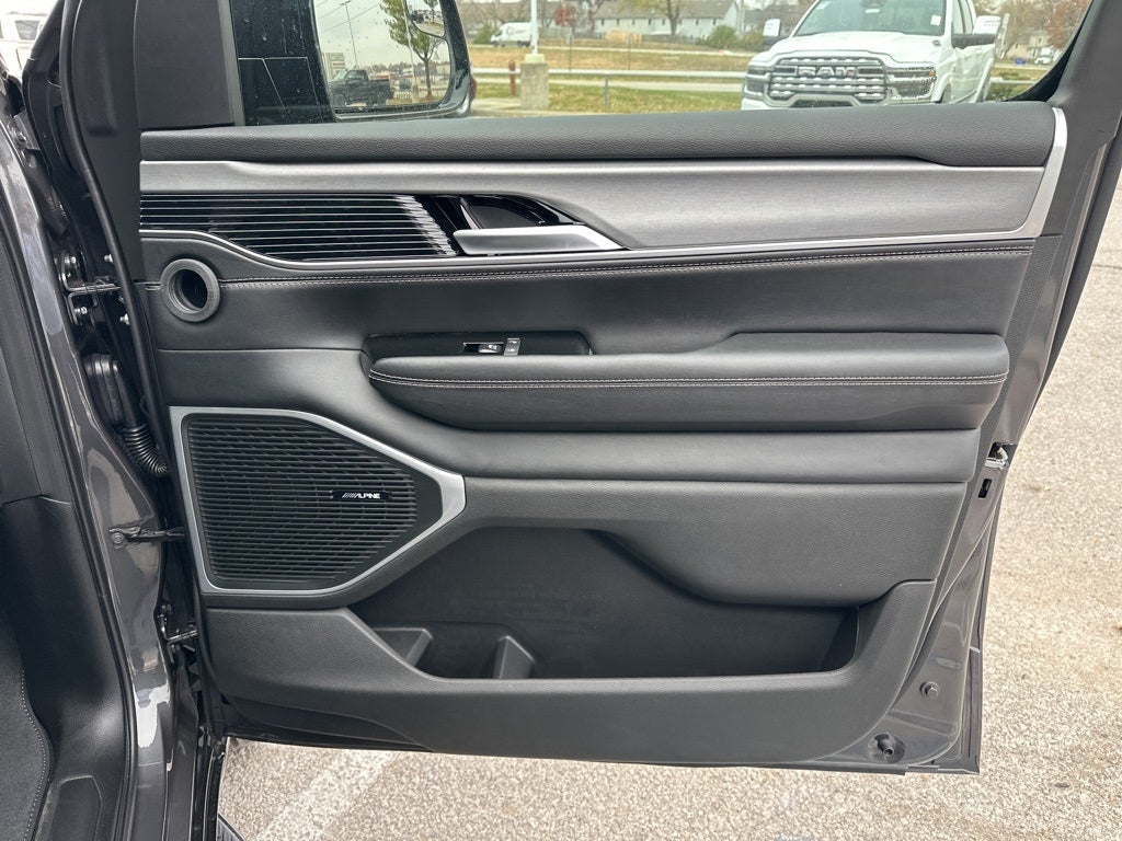 2025 Jeep Wagoneer Series II