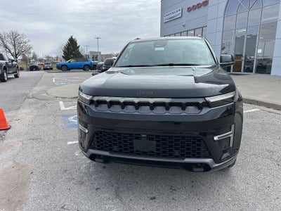2026 Jeep Grand Wagoneer Limited Reserve