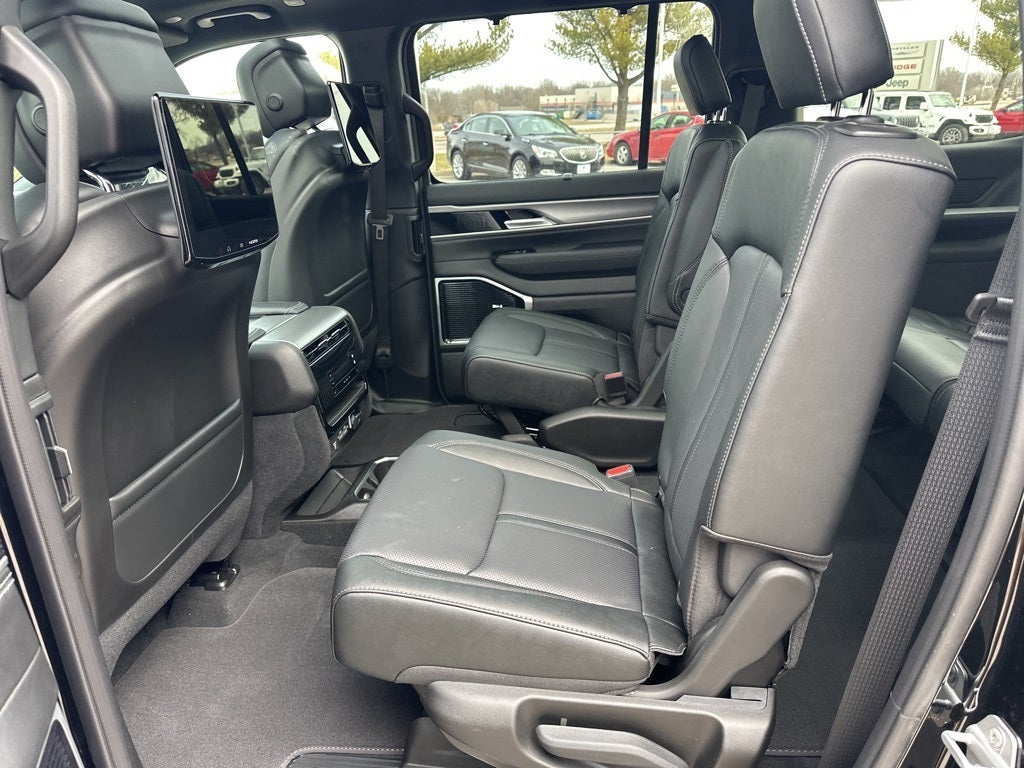 2026 Jeep Grand Wagoneer Limited Reserve