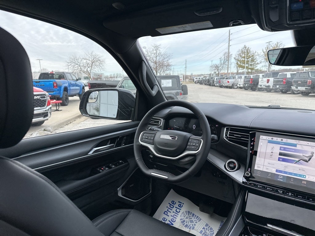 2026 Jeep Grand Wagoneer Limited Reserve