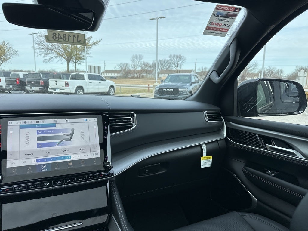 2026 Jeep Grand Wagoneer Limited Reserve